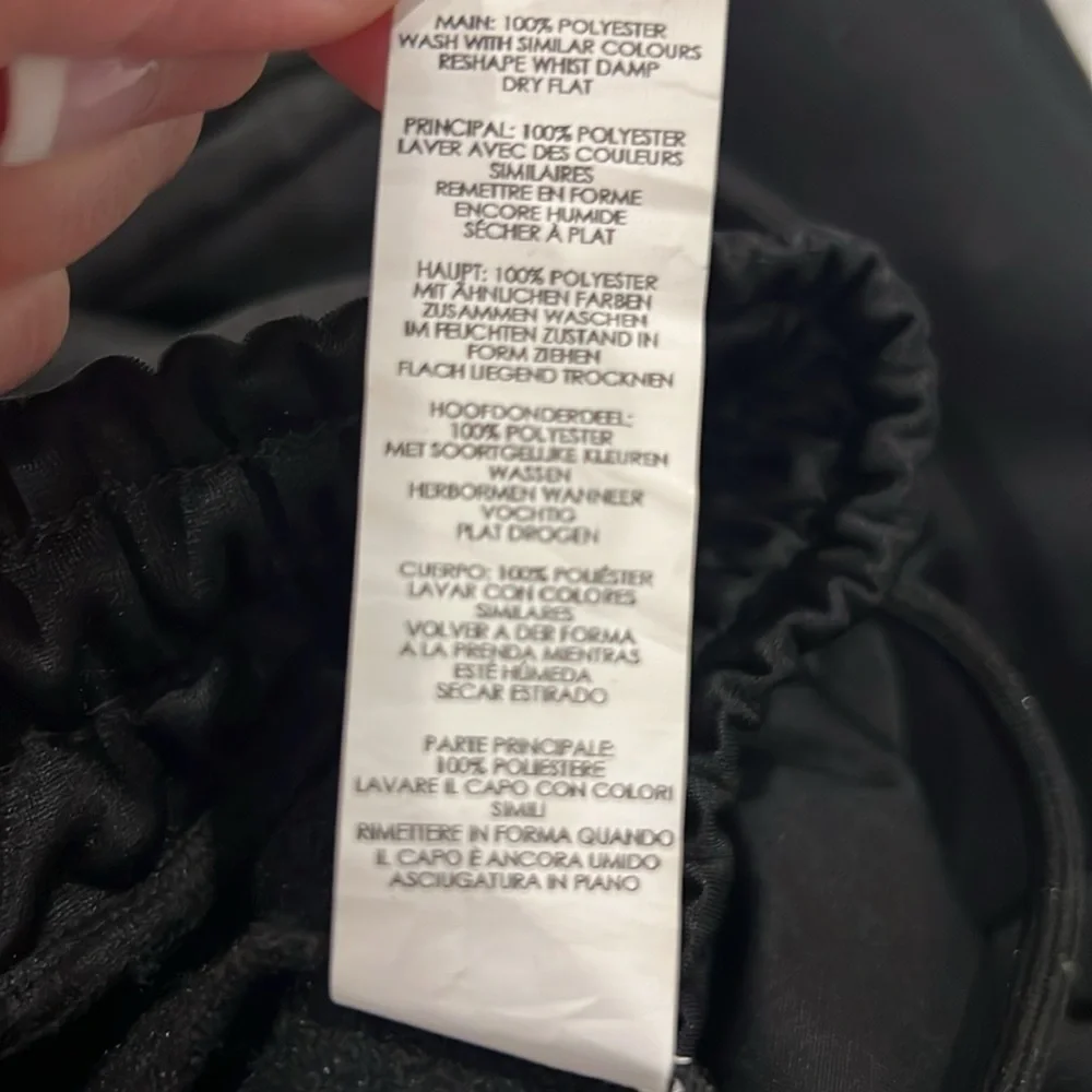 BOOHOO MAN NYLON PANTS SIZE XS